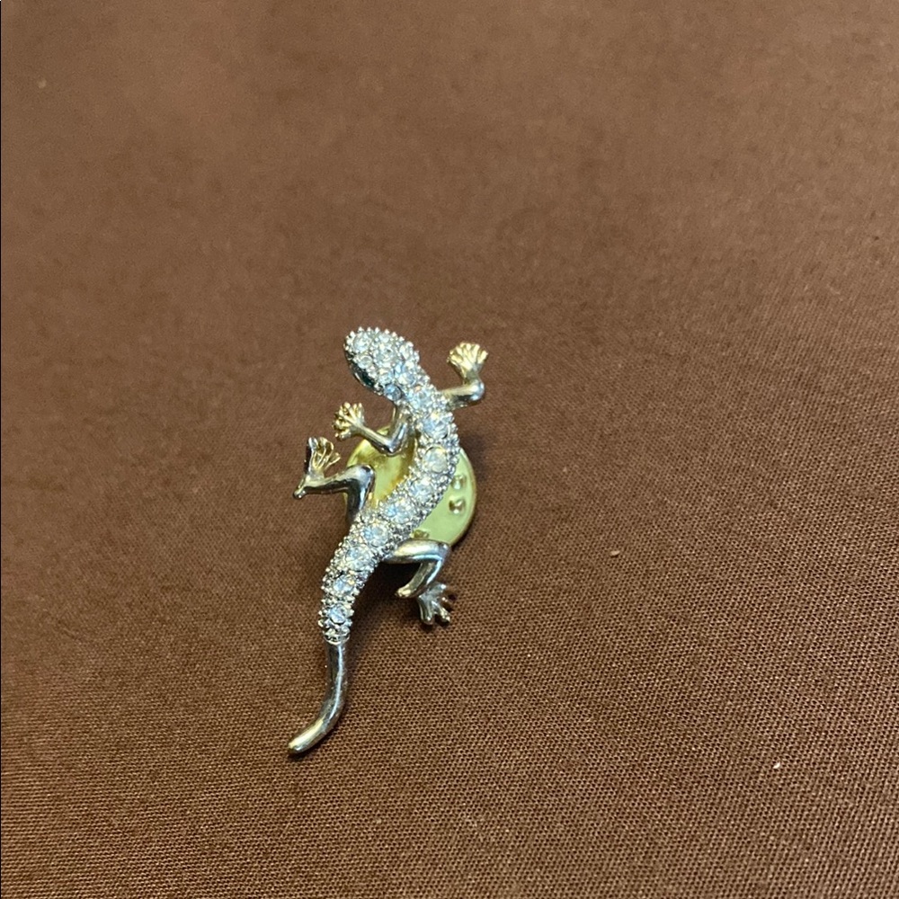 Elegant pave cz  and Gold geiko tie tack or pin